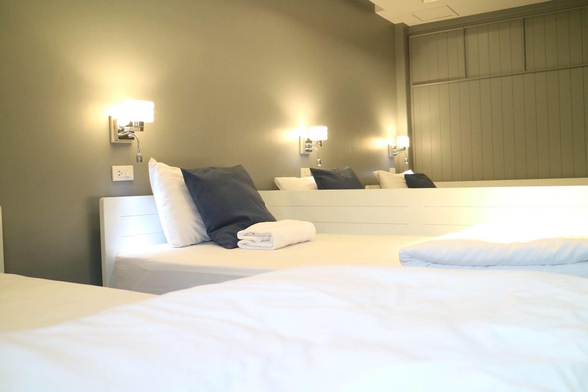 Golden Mountain Hostel Μπανγκόκ Εξωτερικό φωτογραφία